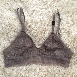 ❗️SOLD❗️VS Mesh Bralette